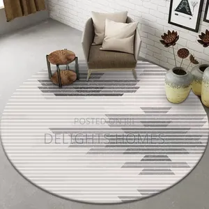 Modern Light Luxury Round Carpet_car