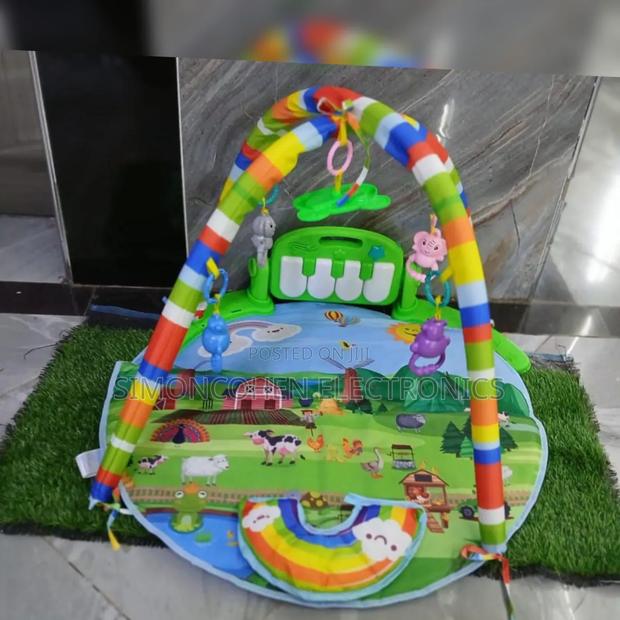 Piano Fitness Rack - main view