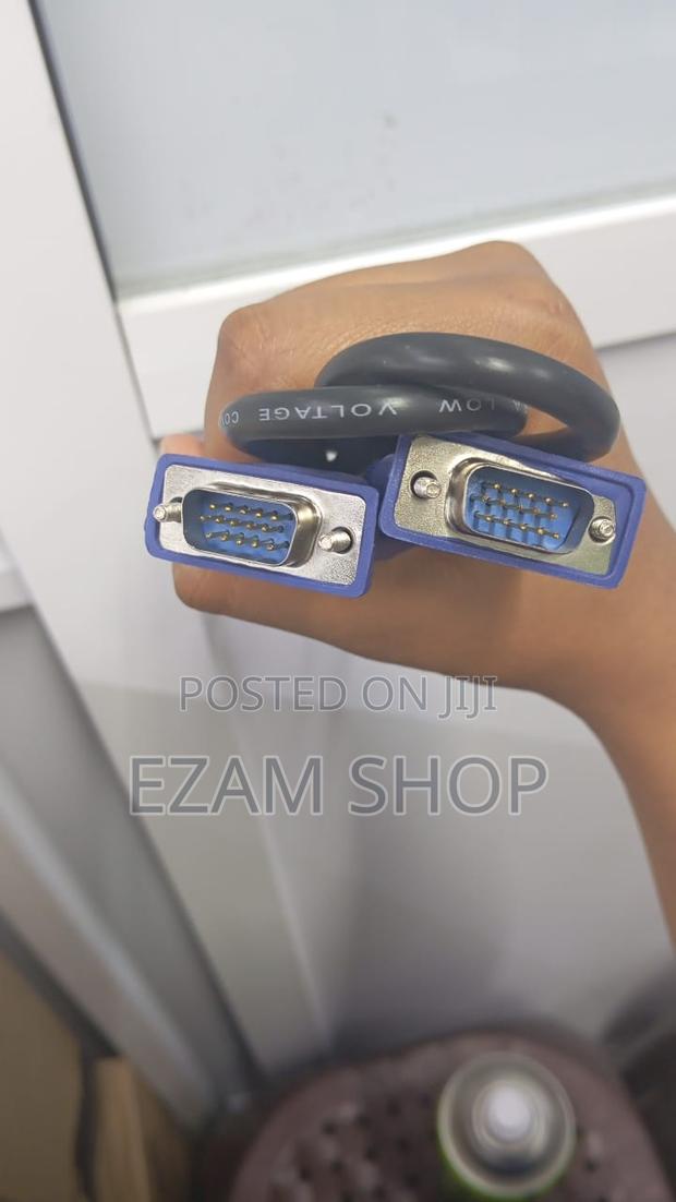 Vga (Video Graphic Array) Cables - thumbnail 3