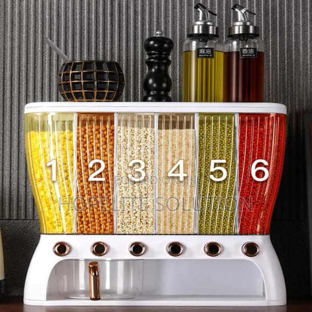 Automatic Cereal Dispenser - thumbnail 2
