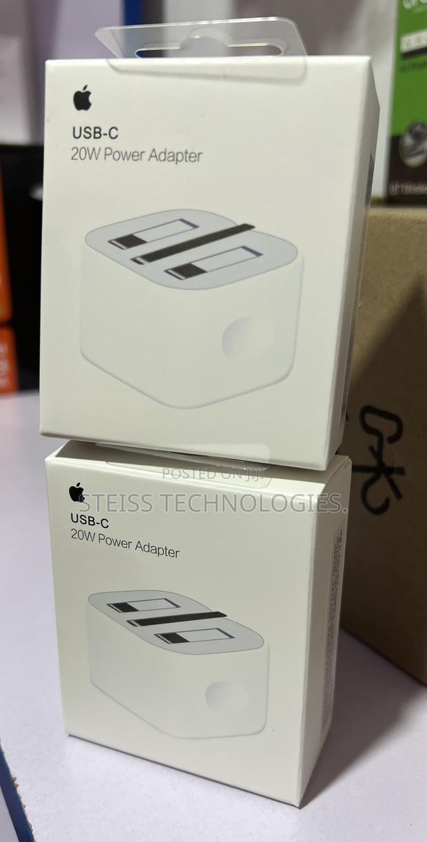 20watts Apple Power Adapter. - thumbnail 4