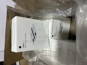 20watts Apple Power Adapter.