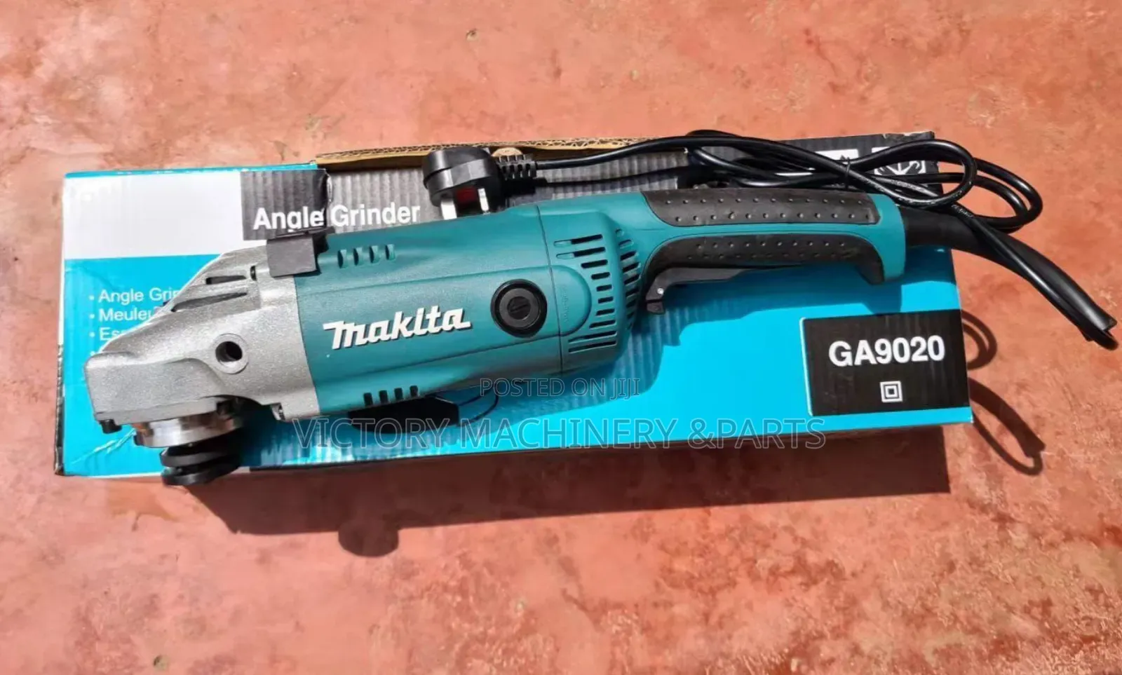 Makita 9" Grinder