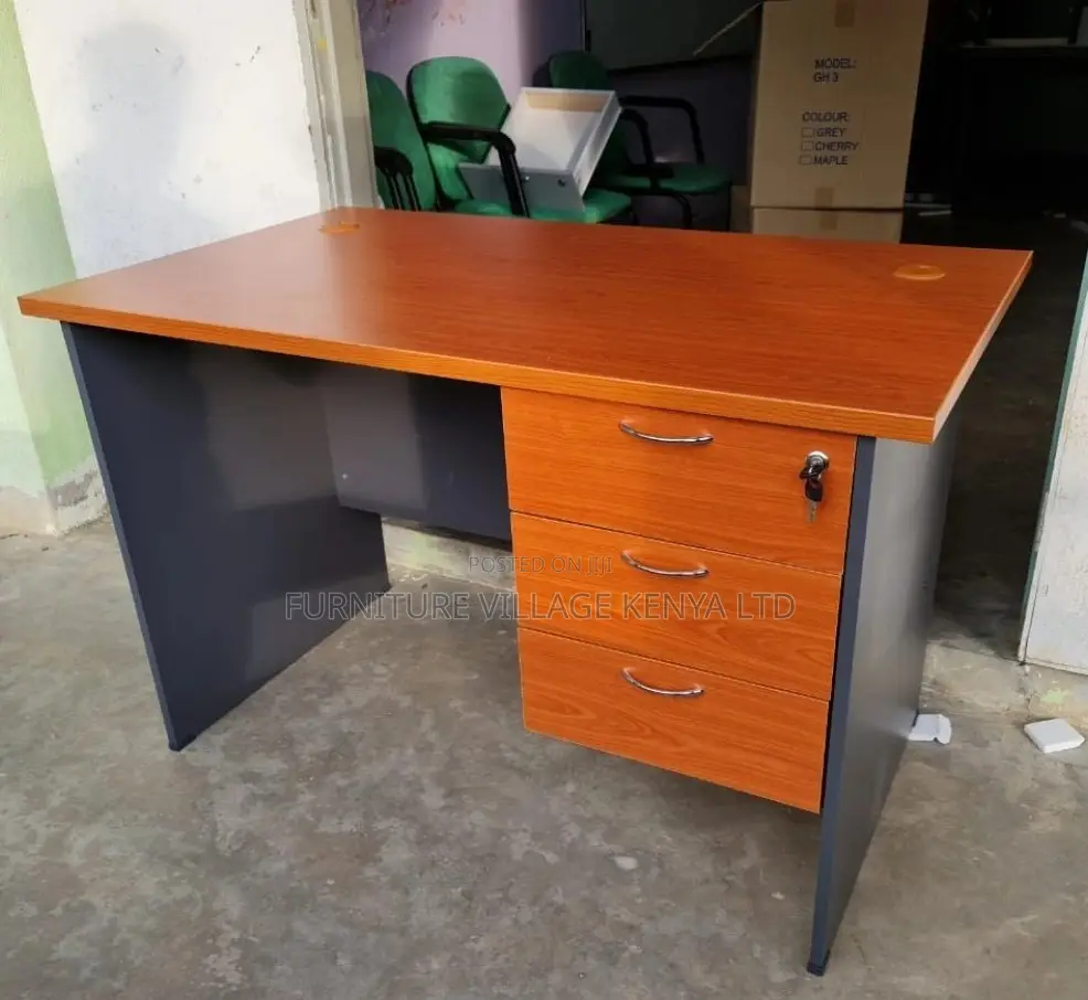 Office Desk:120cm Compact Wooden Study and Work Desk