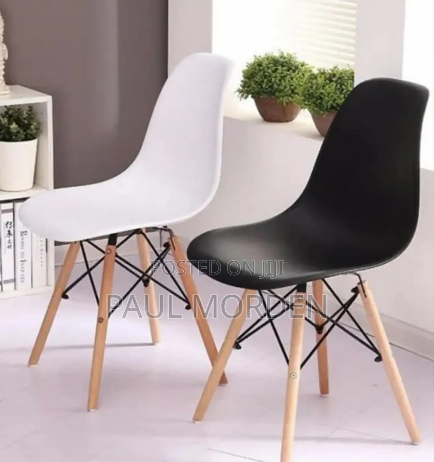 Eames Dining Chairs/Outdoor