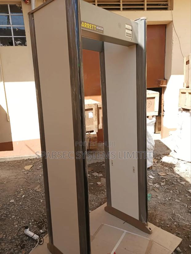 Garrett Walk Through Metal Detector - thumbnail 2