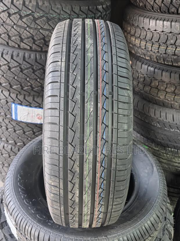 205/65r15 Comforser - thumbnail 2
