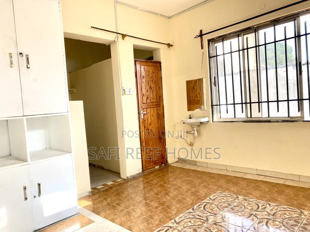 1bdrm Bedsitter in Nyali for rent - thumbnail 9