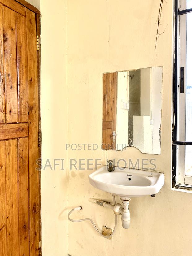1bdrm Bedsitter in Nyali for rent - thumbnail 4