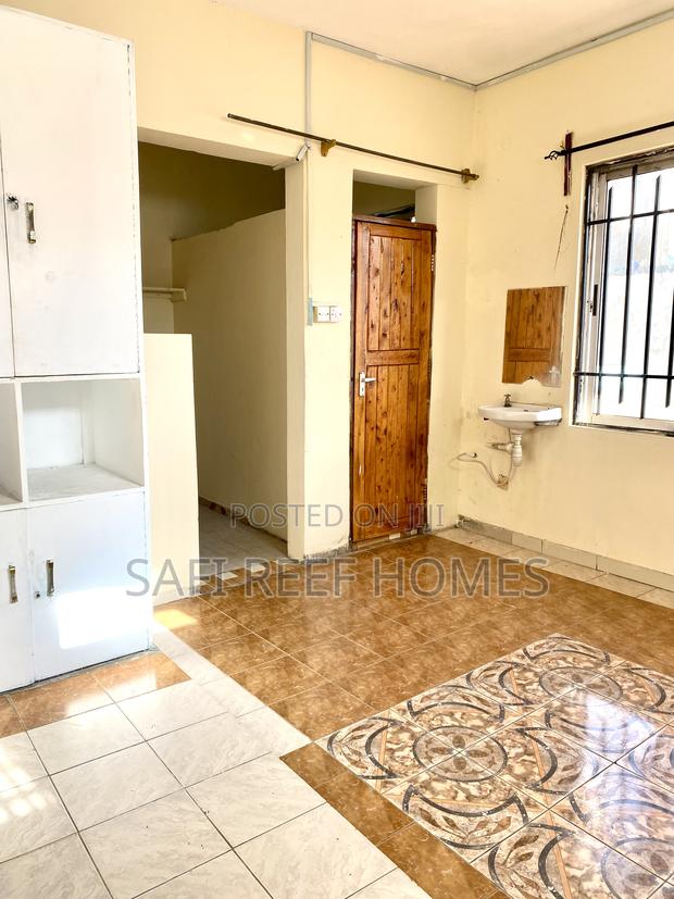 1bdrm Bedsitter in Nyali for rent - thumbnail 12