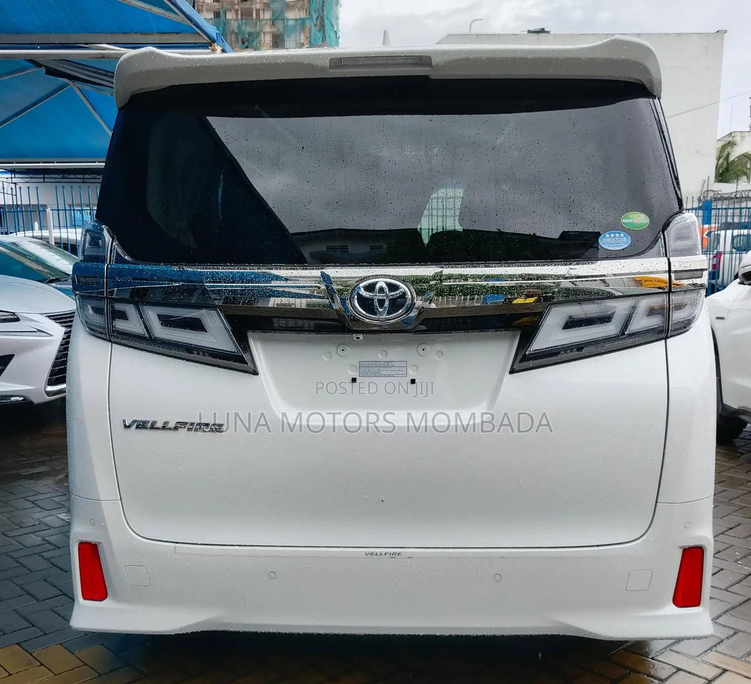 Toyota Vellfire 2018 White