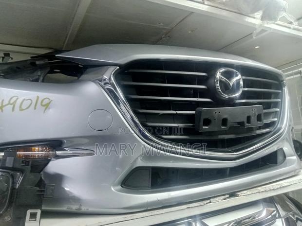 Mazda Axela 2018 Nosecut Xenon