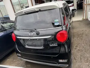 Daihatsu Cast 2018 Black