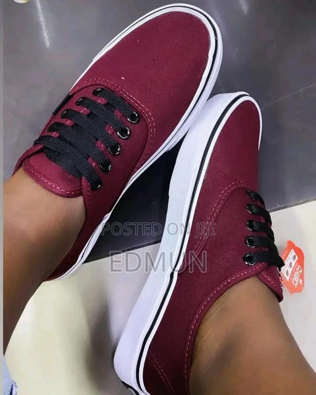 Off the Wall Maroon Vans - thumbnail 2