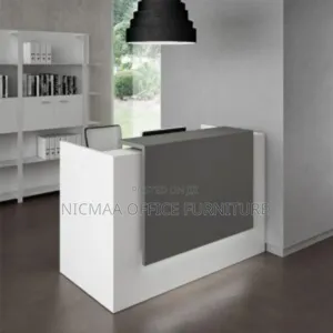 Elegant 1.6m Straight Reception Countertop