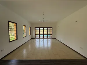 3bdrm Villa in Diani On 1/4 Acre, Ukunda for sale