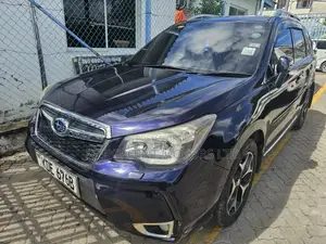 Subaru Forester 2.0XT Premium 4dr SUV AWD (2.0L 4cyl Turbo CVT) 2015