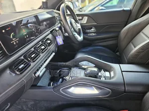 Mercedes-Benz GLE-Class 2021 Black