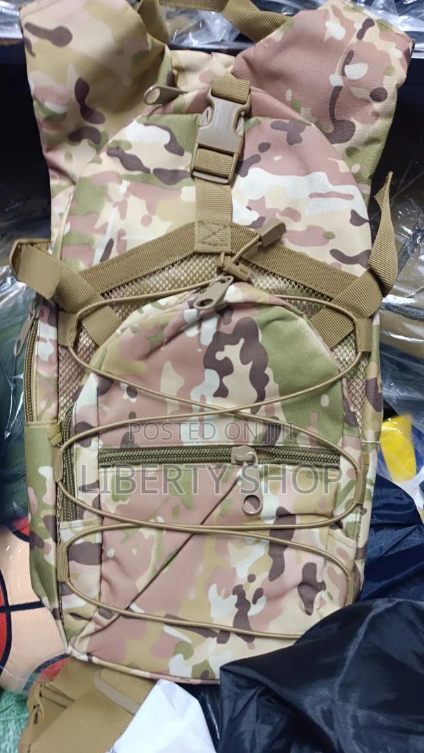 Hiking Camel Bag / Hydration Hiking Trails Tactical Bag - thumbnail 2