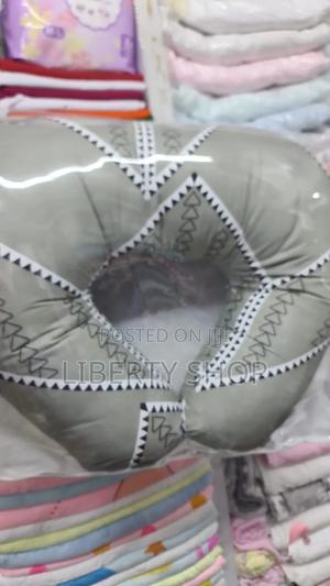 Moms Nursing Pillow - thumbnail 2