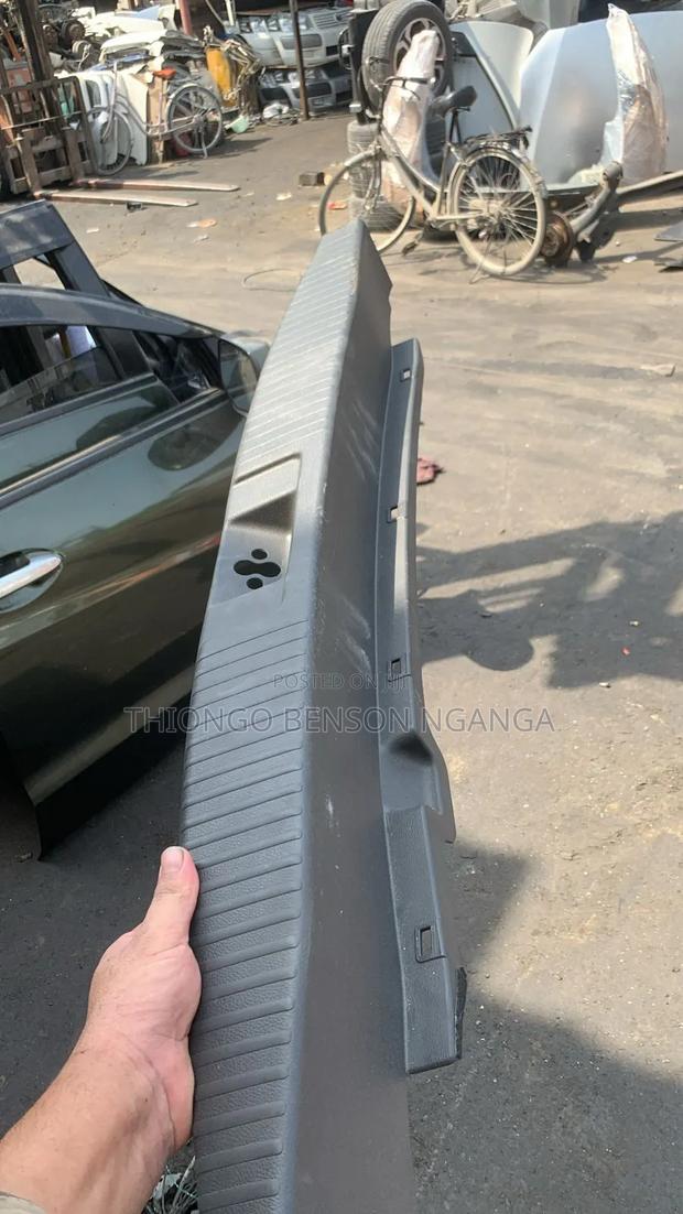 Honda Vezel Boot Garnish - main view