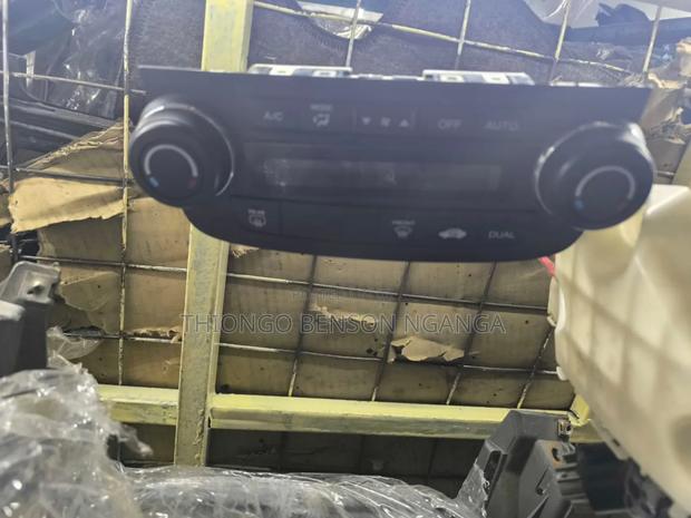 Honda CRV Ac Panel - main view
