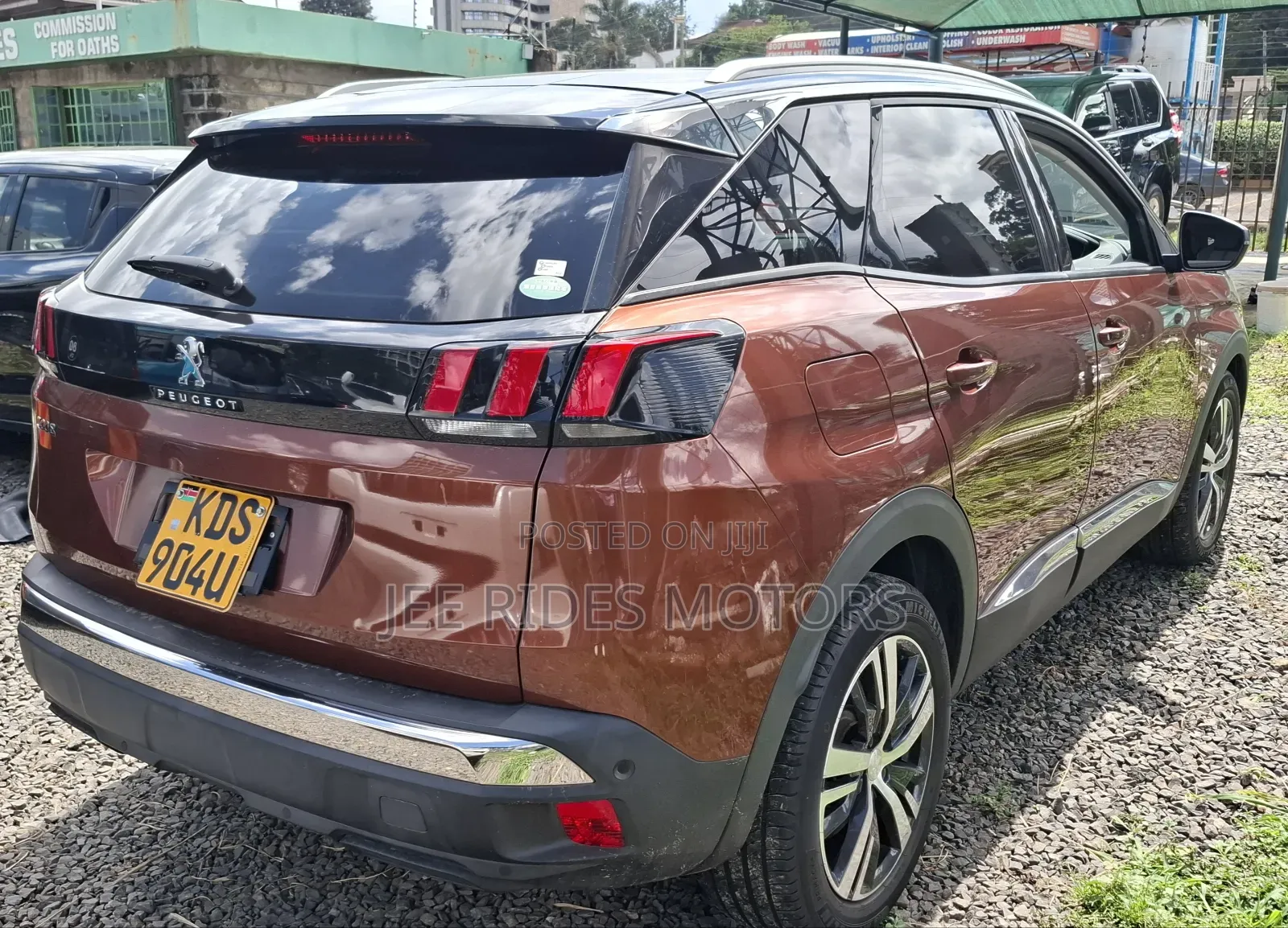 Peugeot 3008 2018 Brown