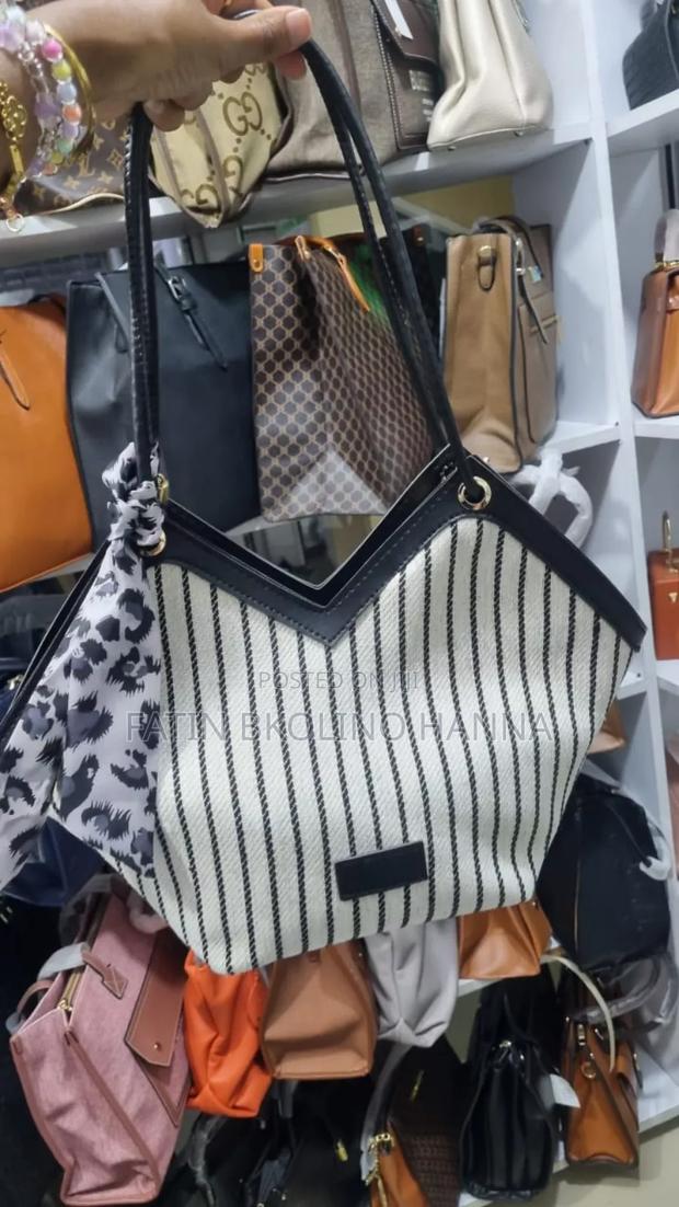 New Design Bags for Her White Black - thumbnail 2