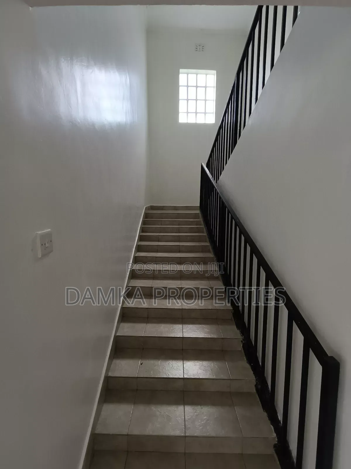 4bdrm Mansion in Nakuru Town East for sale