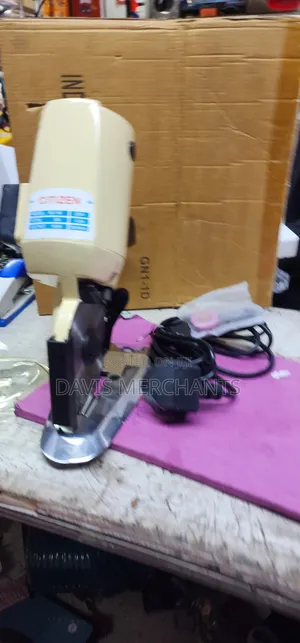 Cloth and Fabric Cutting Electric Machine