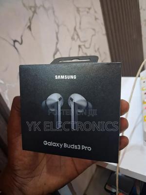 Samsung Galaxy Buds 3 Pro Ai True Wireless Earbuds - main view