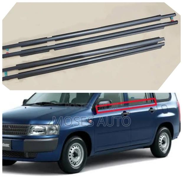 Probox, Succeed Weatherstrip - main view