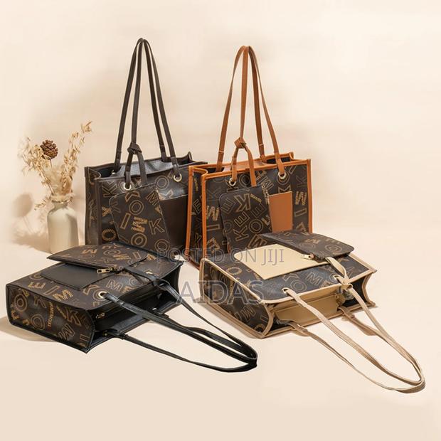 Ladies Fancy Handbag - thumbnail 2