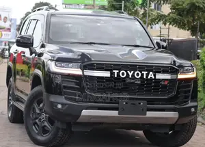 Toyota Land Cruiser 2023 Black