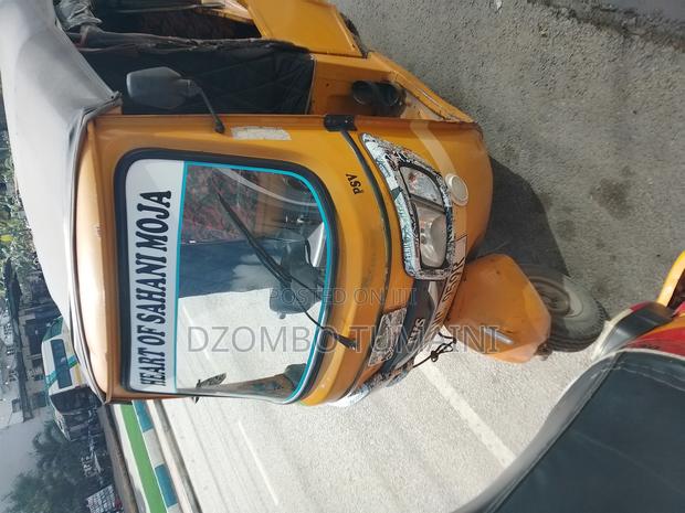 TVS King Cargo 2023 Yellow - thumbnail 2