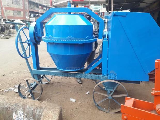 Heavy Duty Concrete Mixer - main view