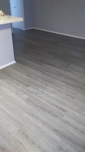 "Make Your Floor a Showstopper!" With SPC Flooring