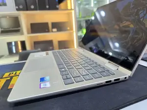 Laptop HP Envy 13 16GB Intel Core Ultra 7 SSD 512GB