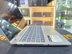 Laptop HP Envy 13 16GB Intel Core Ultra 7 SSD 512GB