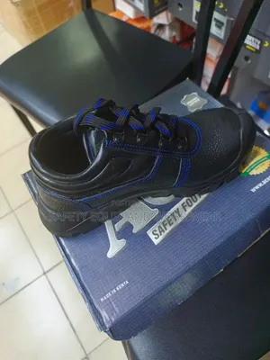 Ace Mamba Safety Boots
