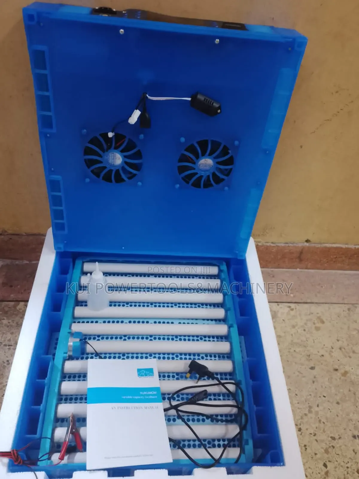64 Eggs Incubator/ Incubator 64 Eggs