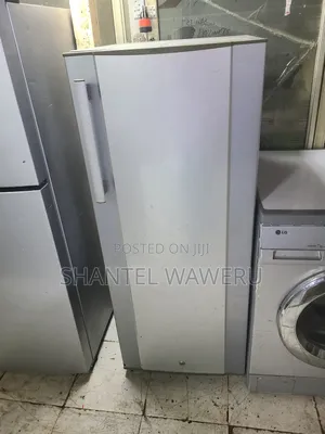 Von Hotpoint/ Silver 180litres Working Good