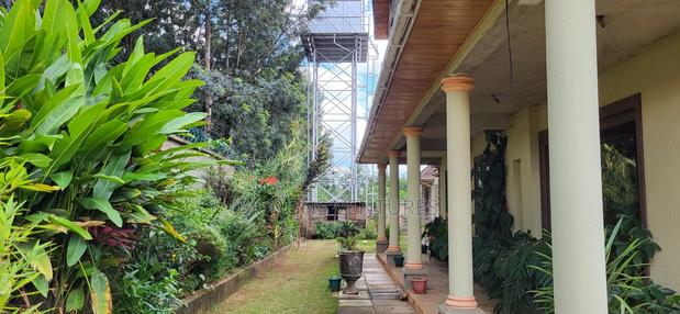 5bdrm Maisonette in Runda Mumwe for sale