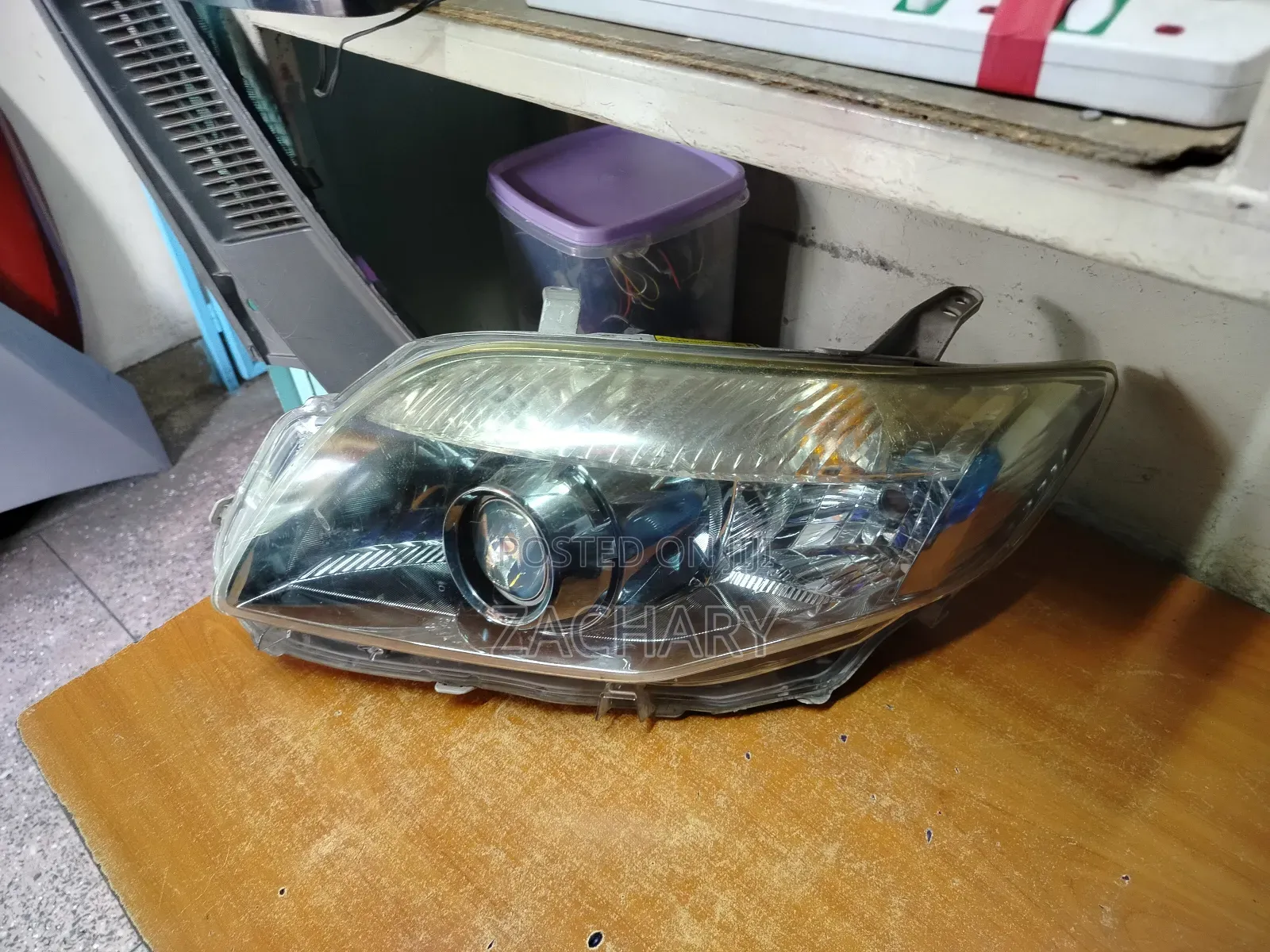 Fielder 2010 Headlight Xenon Black Shade.