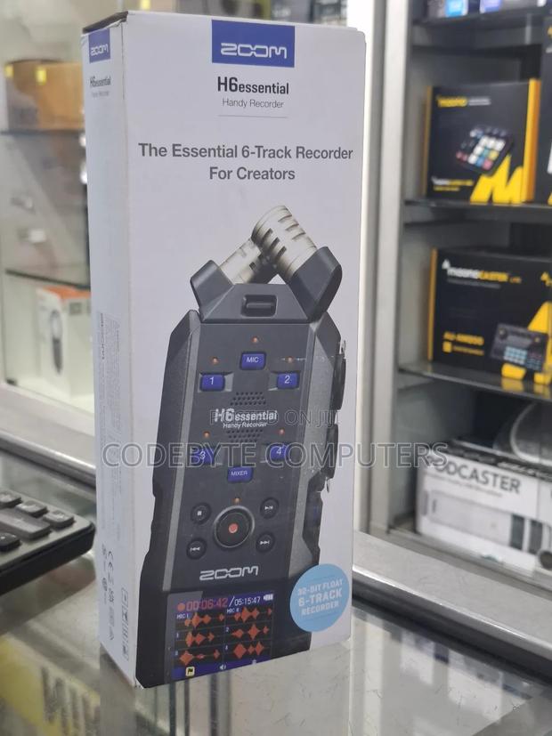 Zoom H6 Handy Voice Recorder - main view