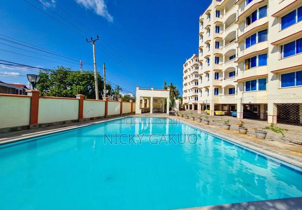 2bdrm Apartment - thumbnail 5