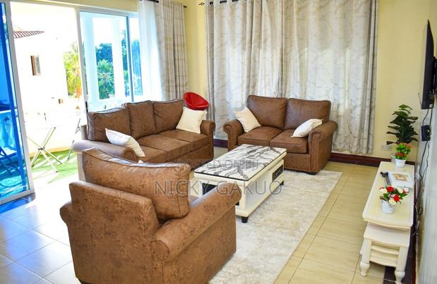 2bdrm Apartment - thumbnail 7