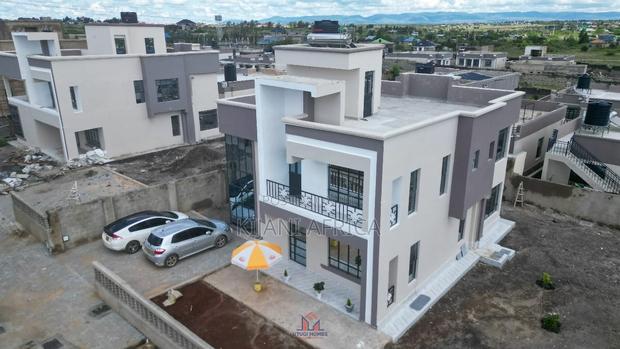 4bdrm Maisonette in Malaa for sale - thumbnail 2