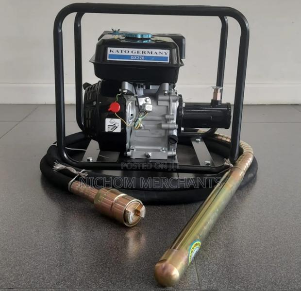 Kato Germany Concrete Vibrator With 45mm Poker Shaft