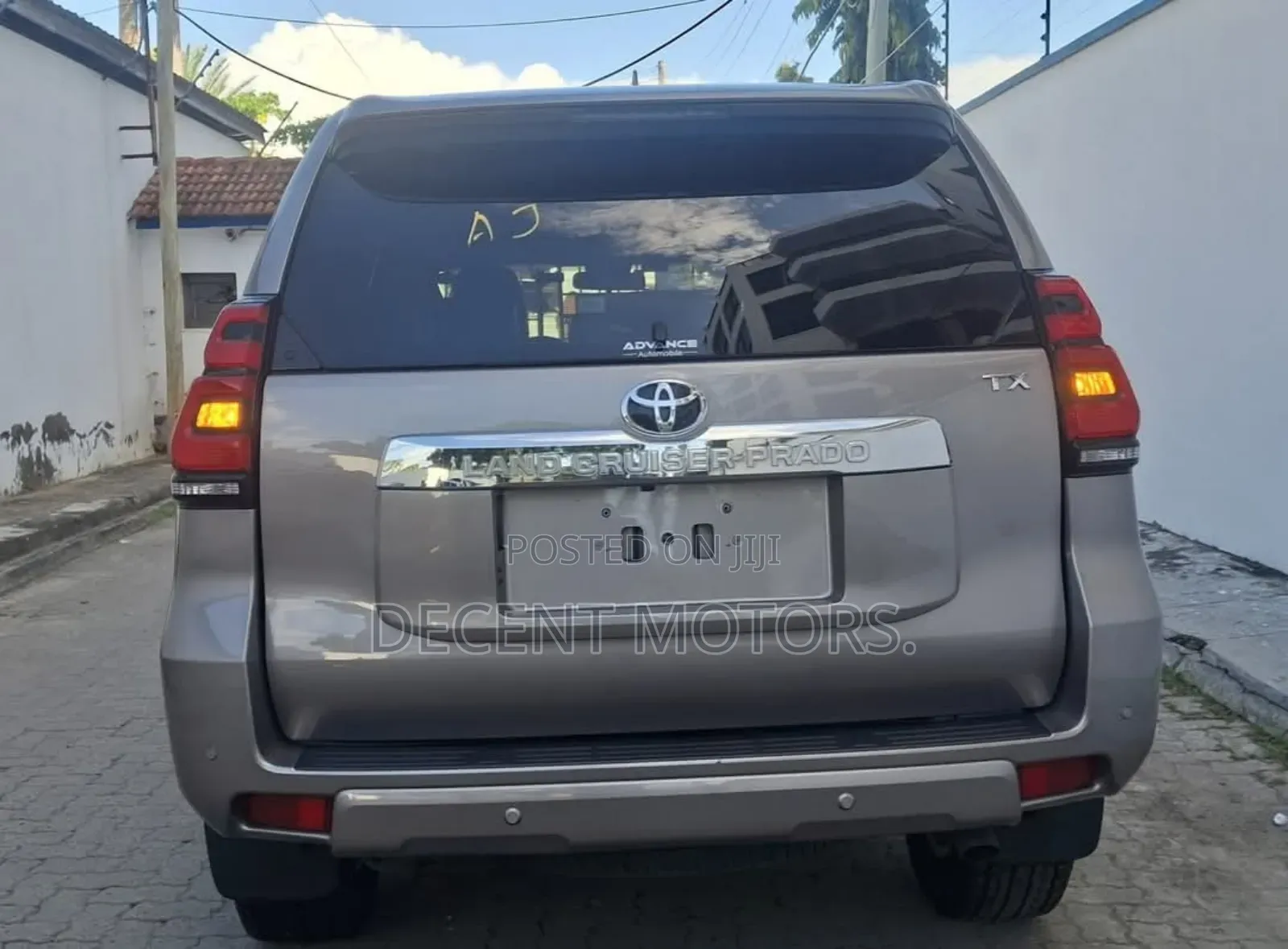 Toyota Land Cruiser Prado 2.8 2019 Gray